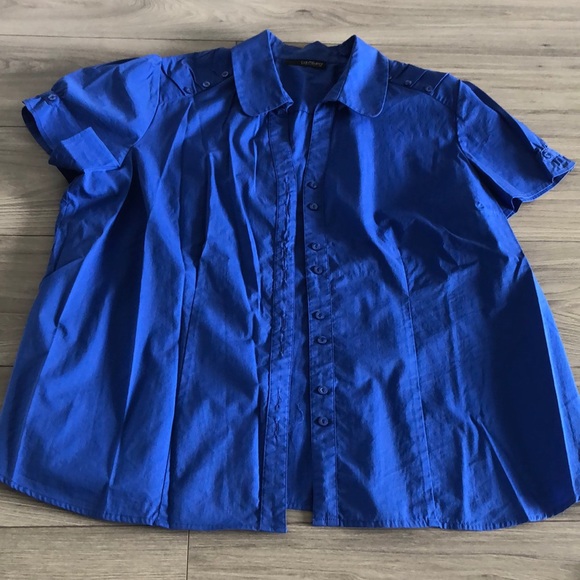 Penningtons Tops - 💕 size 24 blue blouse